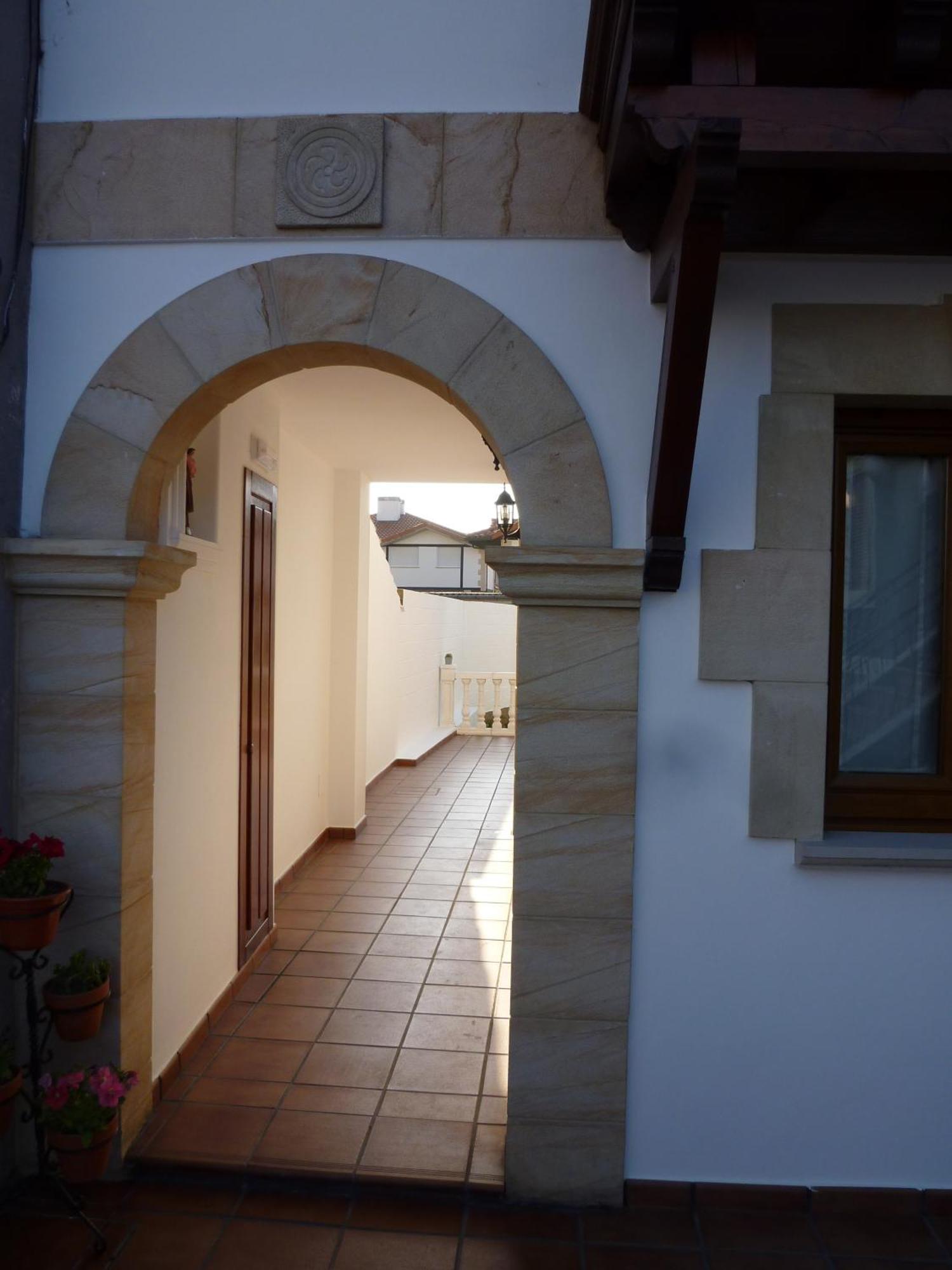 Apartamentos La Fuente De Enmedio Suances Esterno foto